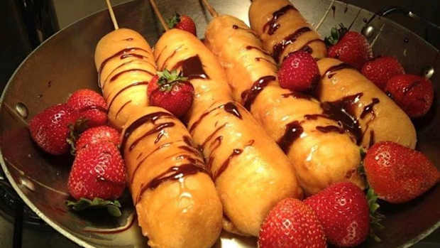 DOUBLE FRIED TWINKIE 1_0.jpg
